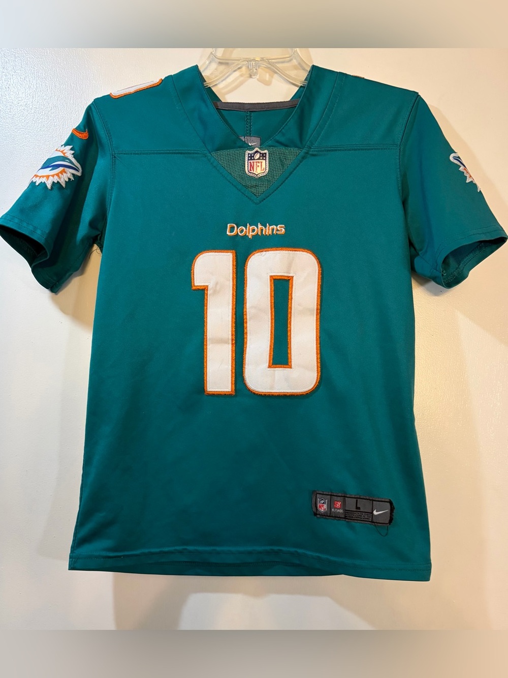 Nike Miami Dolphins Tyreek Hill #10 Jersey Youth Size L